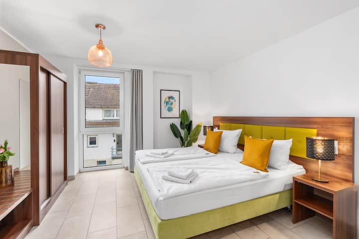 2c6b2f93 fa4c 4cd7 a54f 2a690ff7fa42