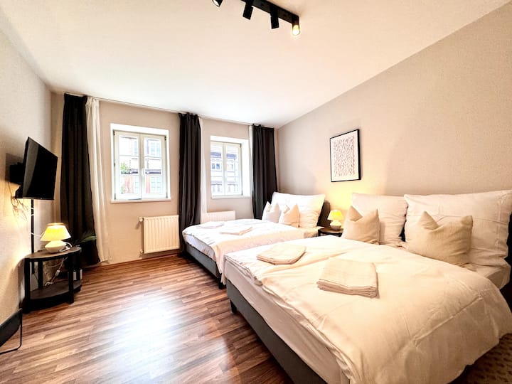 a0f0c8cc 88f5 441d 8302 1f2d13582f2e